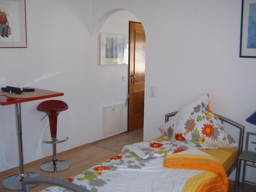 Apartments Svjetlana Langenargen Szoba fotó